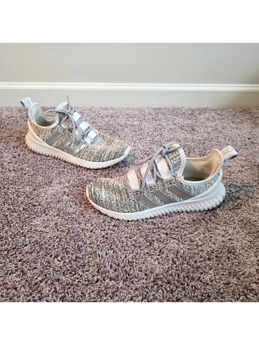 Adidas Kapitar Cloud White Sneakers - Men sz 8